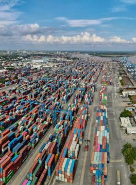 TP HCM đặt mục tiêu thành trung tâm logistics tầm cỡ khu vực